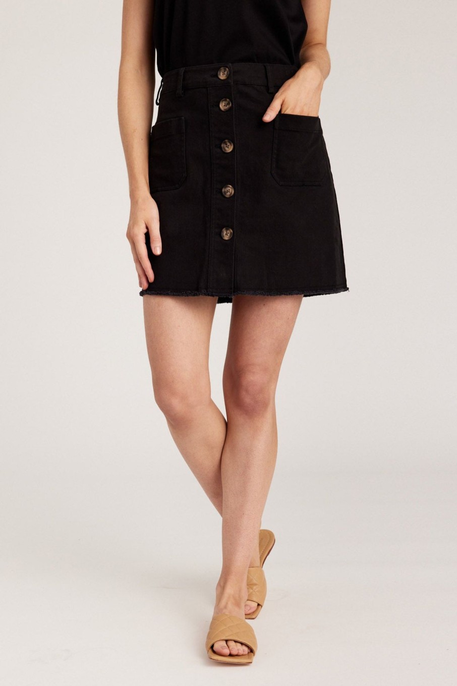 Cable Melbourne Skirts | Oslo Skirt - Black