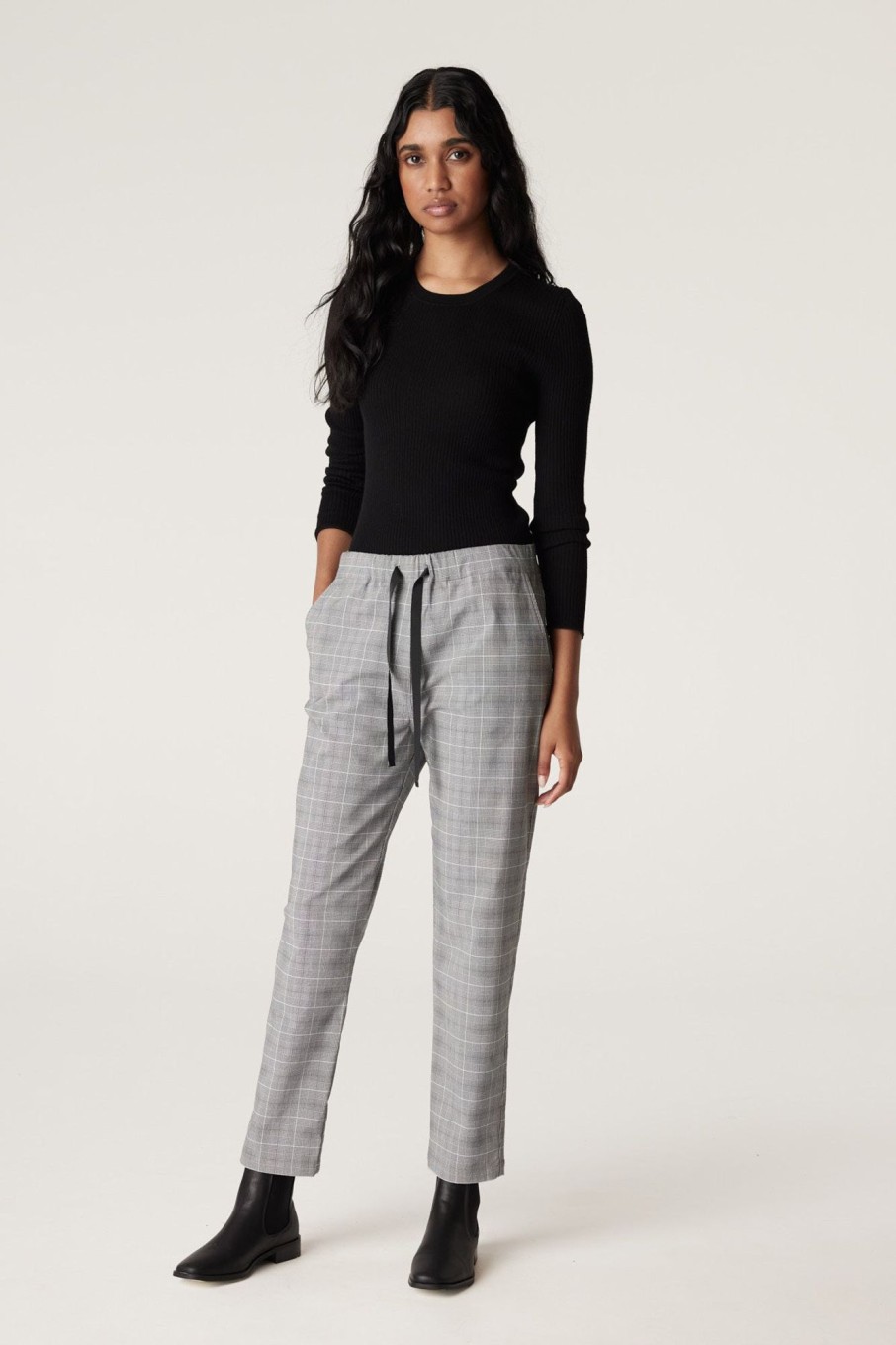 Cable Melbourne Pants & Shorts | Zoe Check Jogger - Blue Check