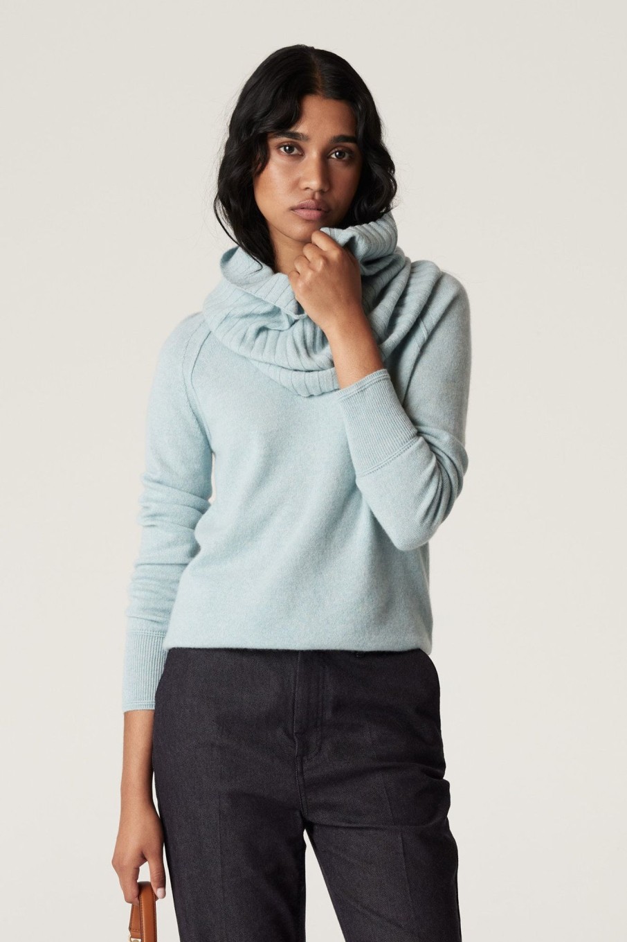 Cable Melbourne Knitwear | Cashmere Snood - Ice Blue