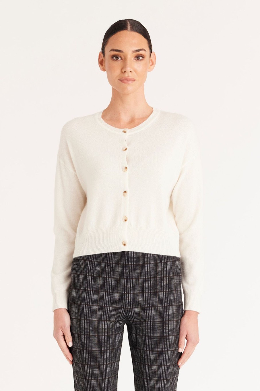 Cable Melbourne Knitwear | Cashmere Button Cardigan - Milk