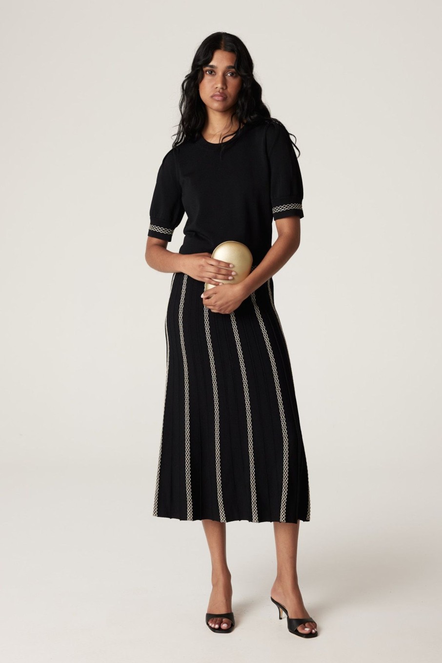 Cable Melbourne Knitwear | Crepe Diamond Skirt - Black Metallic